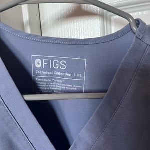 Catarina one-pocket scrub too xs vapor blue